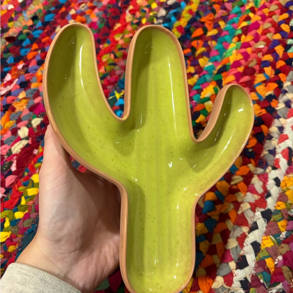 SANTA FE CACTUS TRINKET DISH - Picture 2 of 4